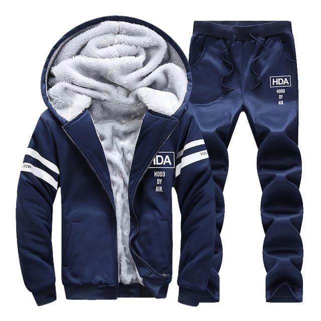 Men Sporting Fleece - Image 10
